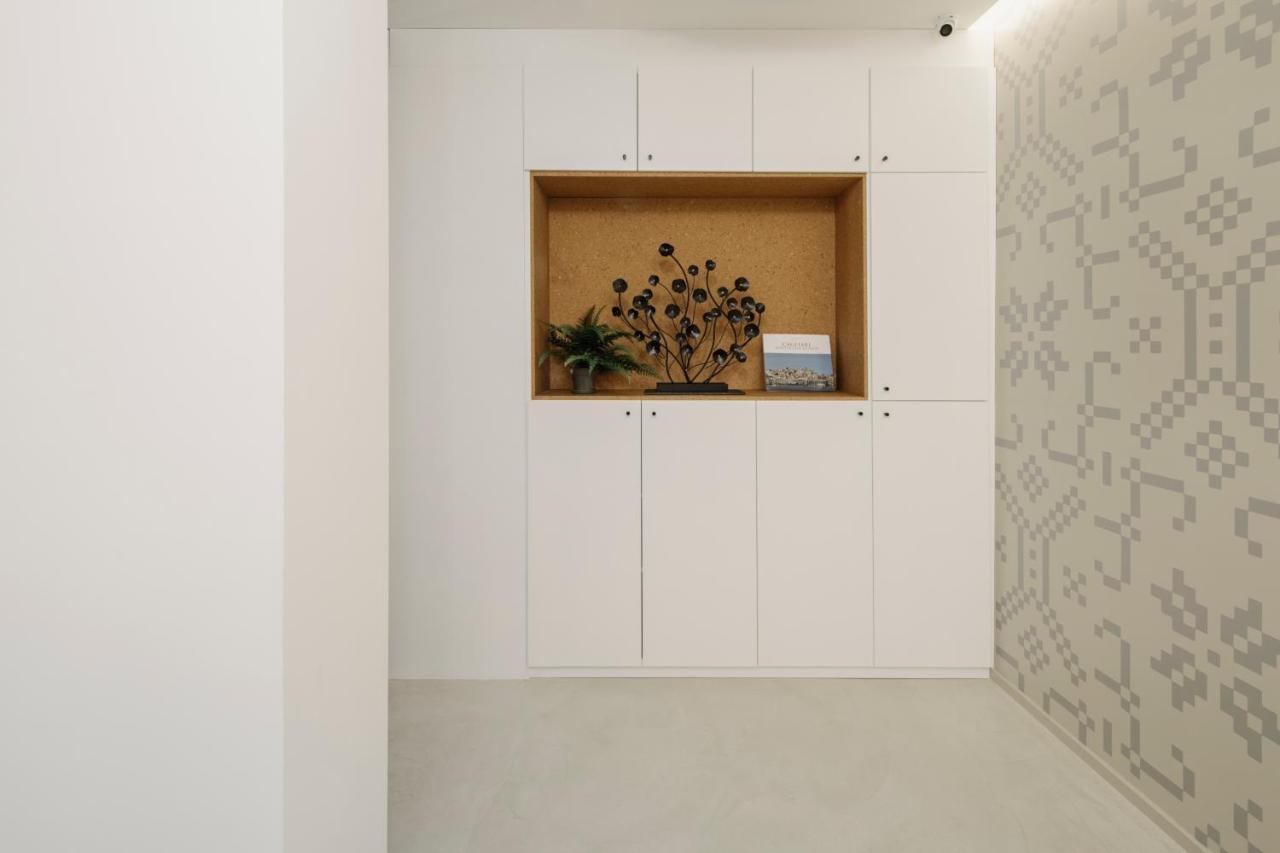 Temporas Design Rooms Cagliari Exteriör bild